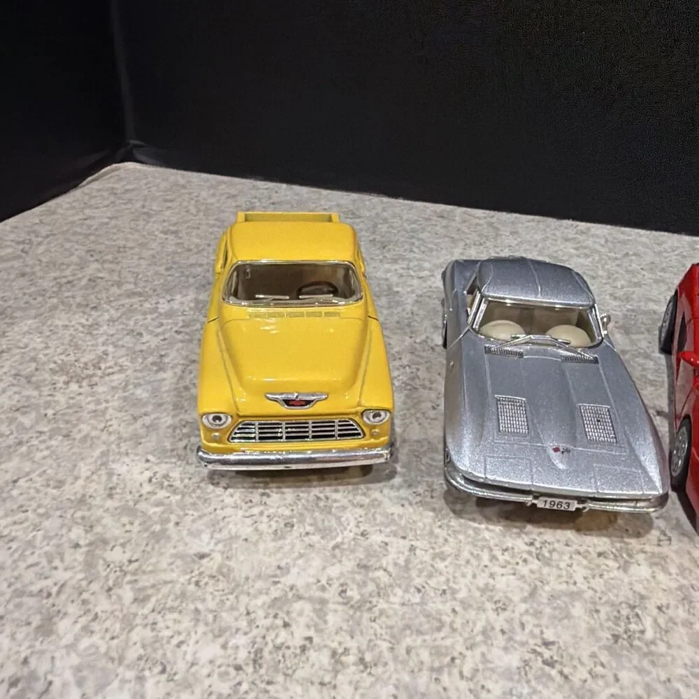 Kinsmart product lot